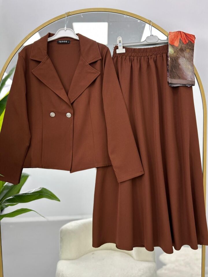 Kruvaze Yaka Çeket Etekli Takım Kahverengi 2XL