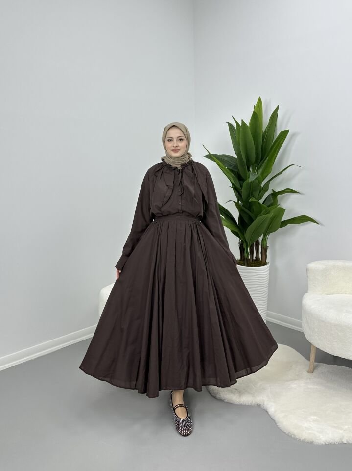 Kolları Volanlı Takım Kahve