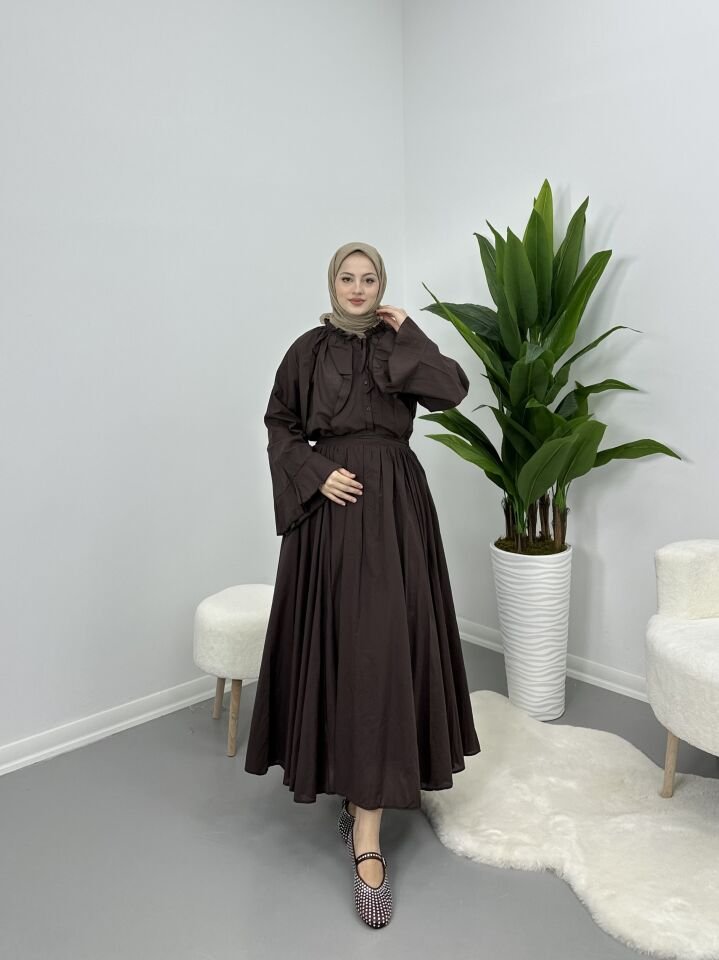 Kolları Volanlı Takım Kahve