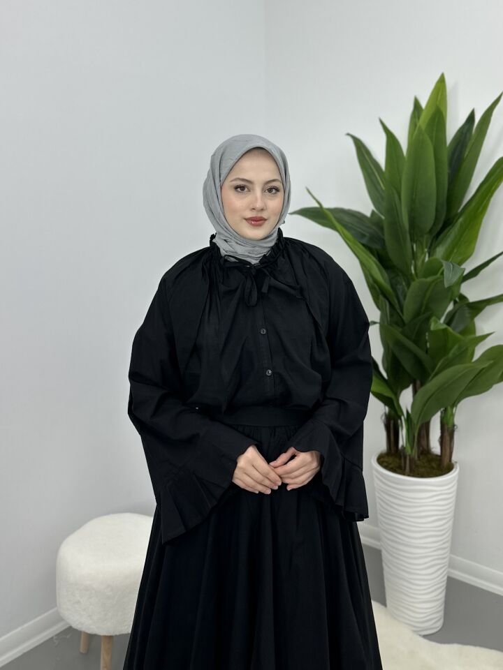 Kolları Volanlı Takım Siyah