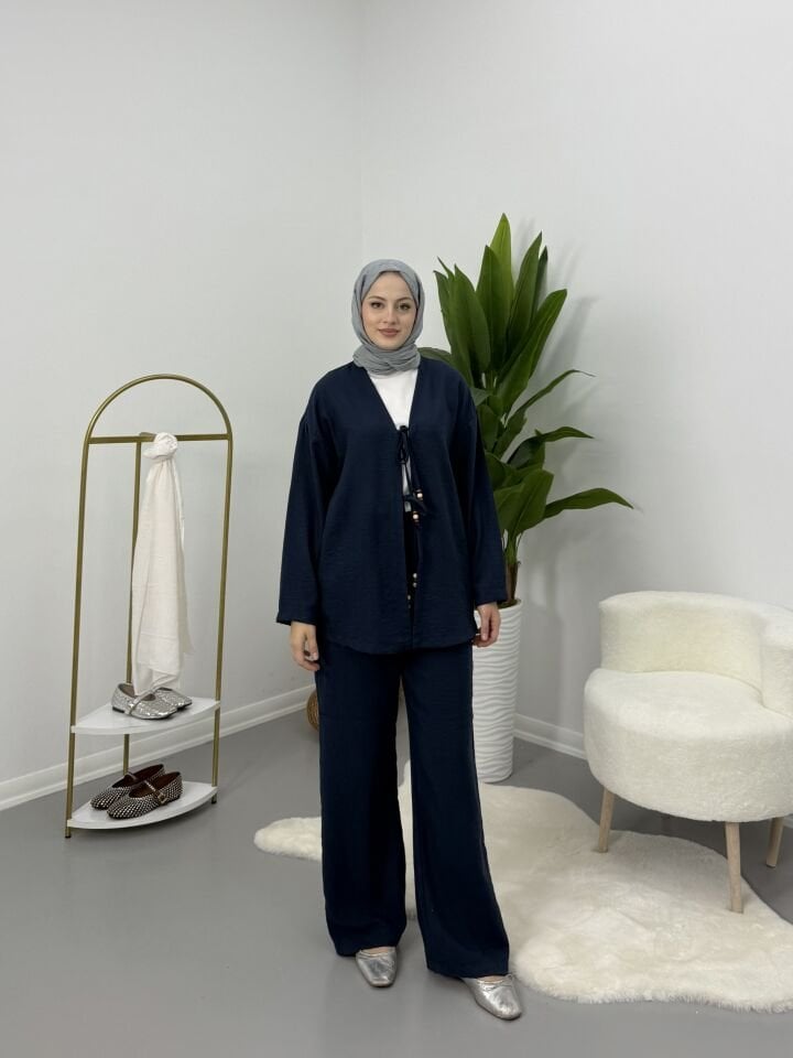 Önden Bağlamalı Boncuklu Takım Lacivert S