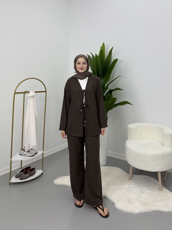 Önden Bağlamalı Boncuklu Takım Kahve M