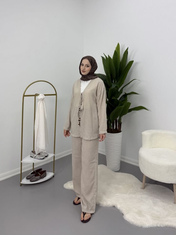 Önden Bağlamalı Boncuklu Takım Bej XL