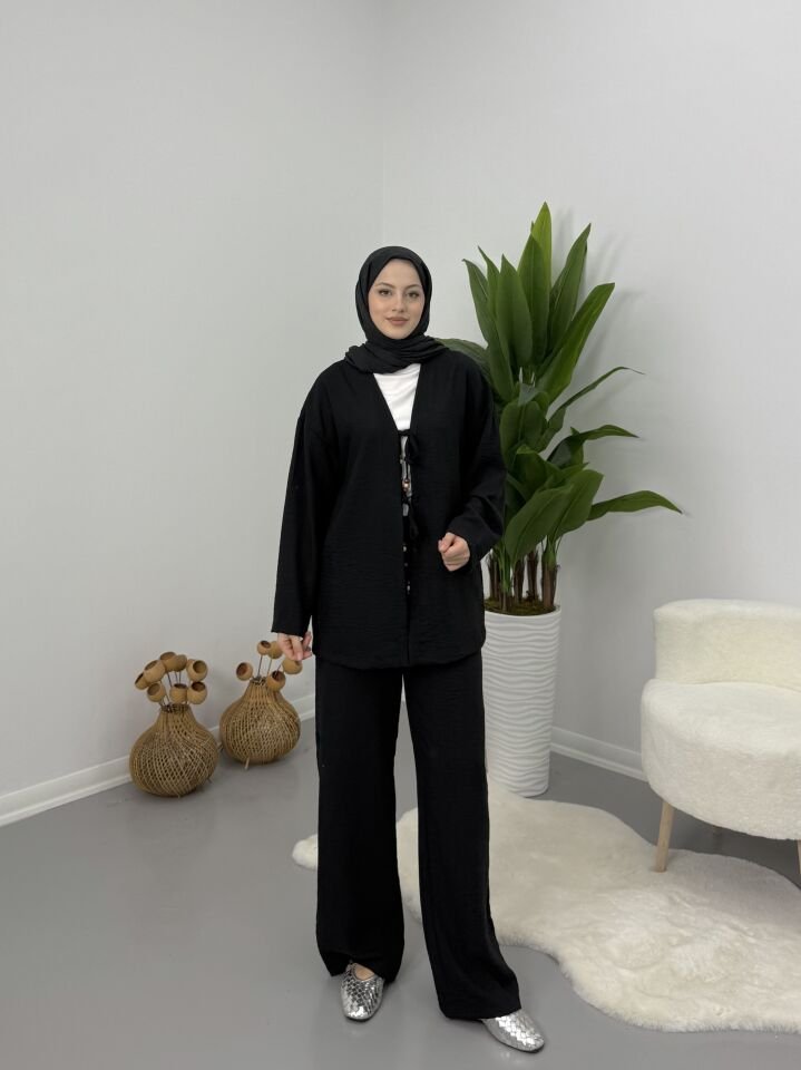 Önden Bağlamalı Boncuklu Takım Siyah S