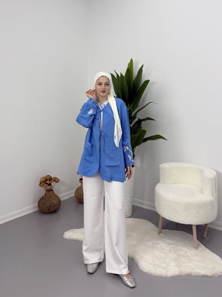 Nakış Detaylı Mavi Kimono S-M