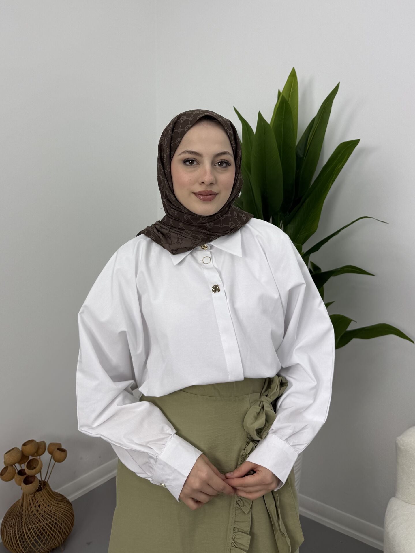 Gold Kemer Detaylı Gömlek Beyaz S