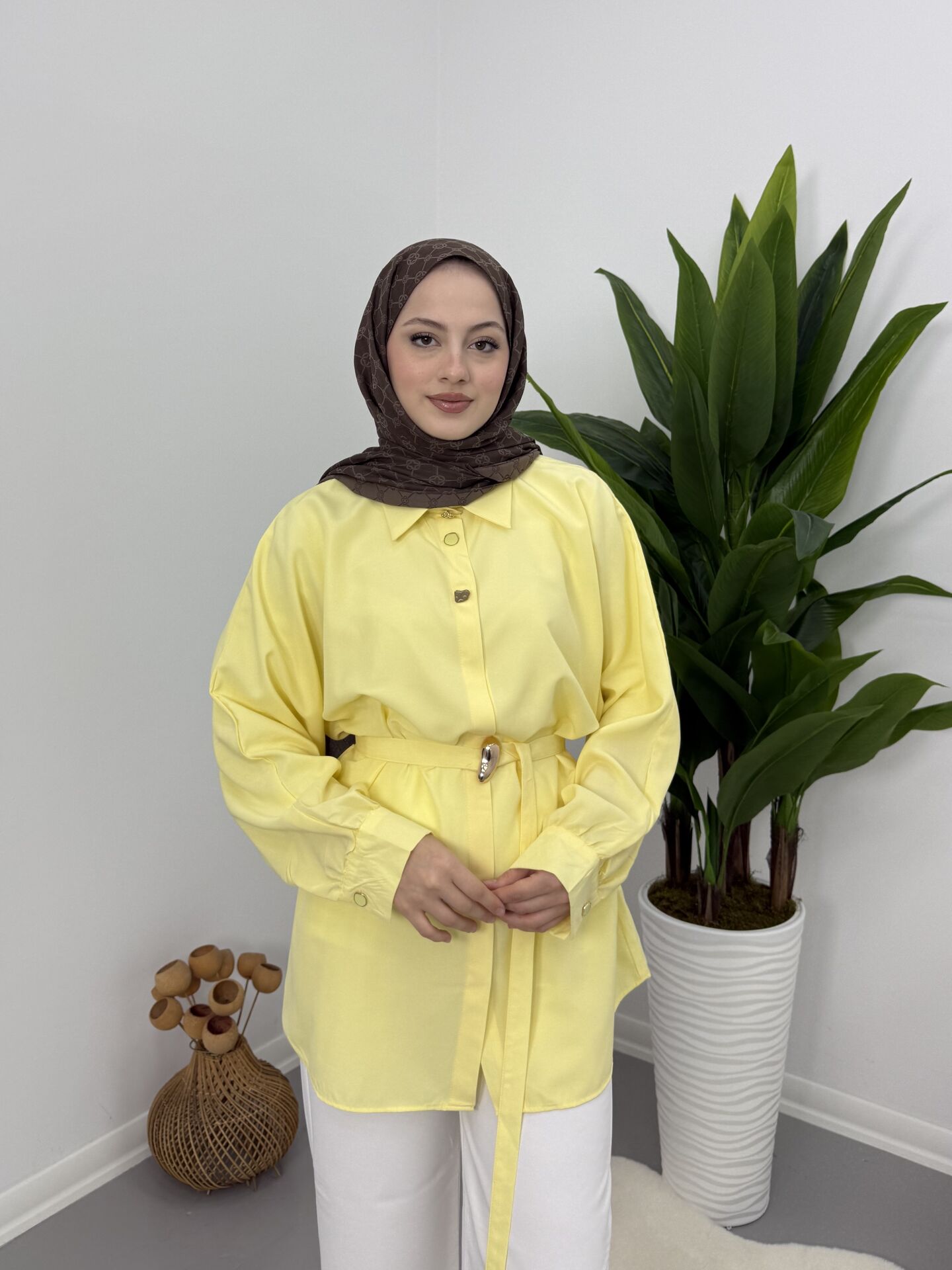 Gold Kemer Detaylı Gömlek Sarı M