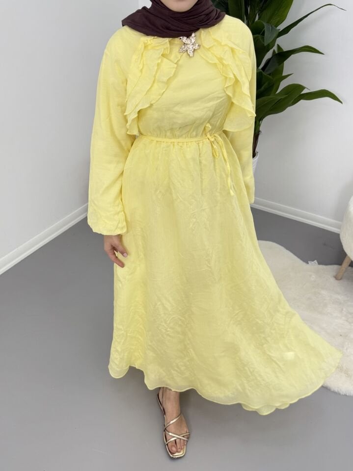 Broş Detaylı Elbise Sarı S