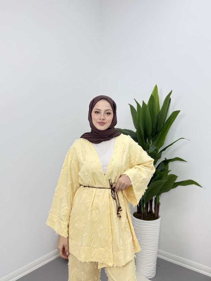 Püsküllü Kuşaklı  Kimono Takım Sarı XL