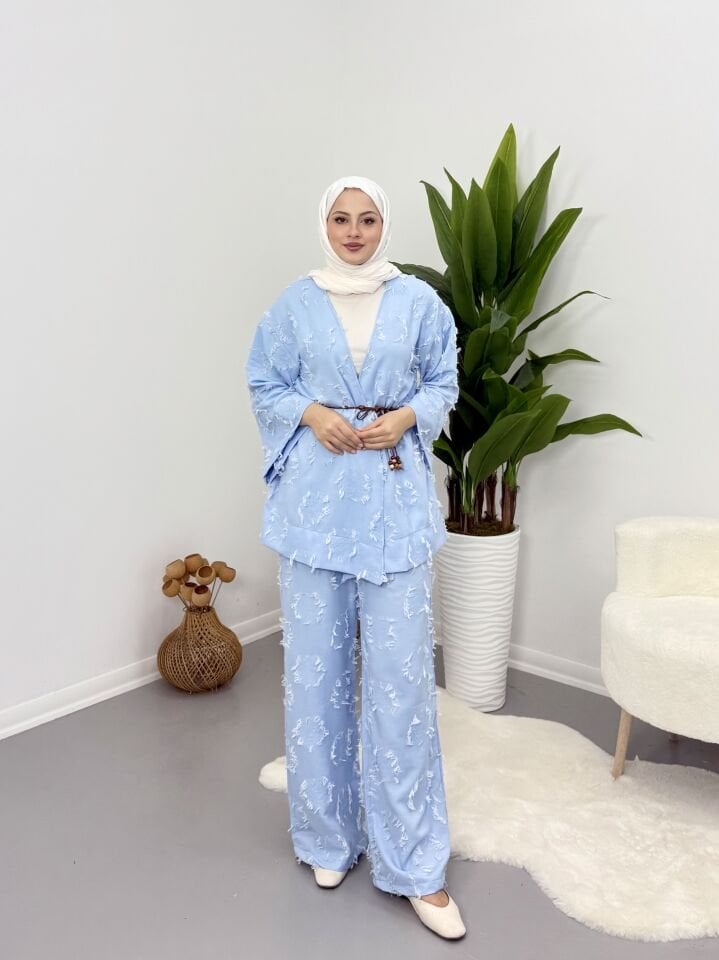 Püsküllü Kuşaklı  Kimono Takım Mavi