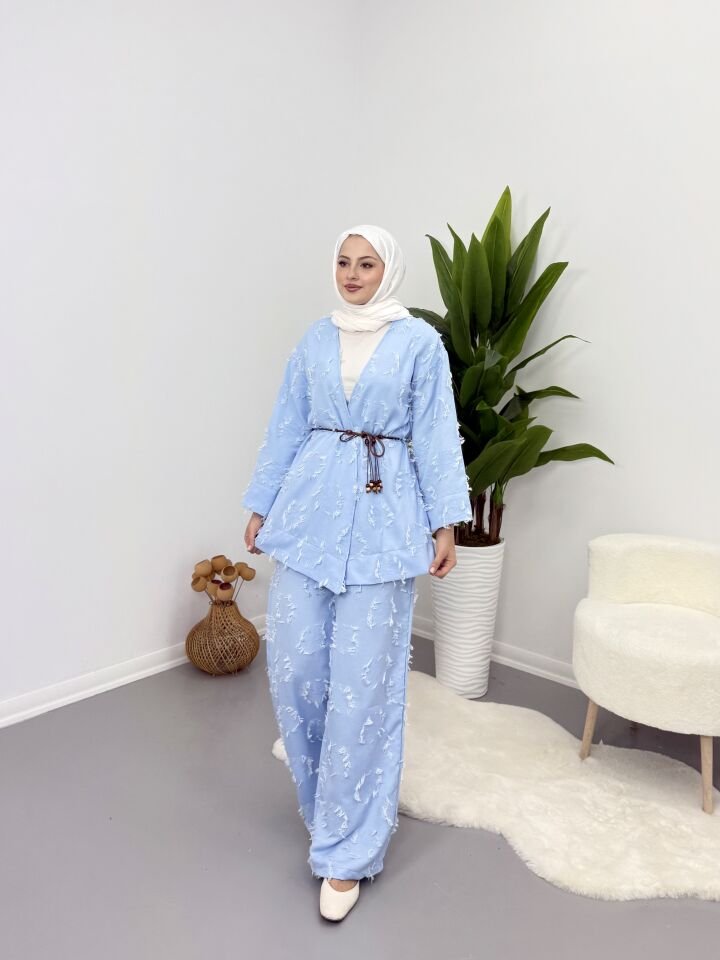 Püsküllü Kuşaklı  Kimono Takım Mavi