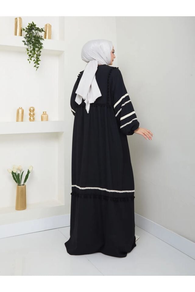 Şerit İşlemeli Geniş Elbise Siyah 4XL