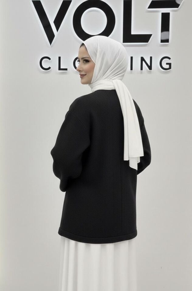 Fiyonk Detaylı Hırka Siyah S